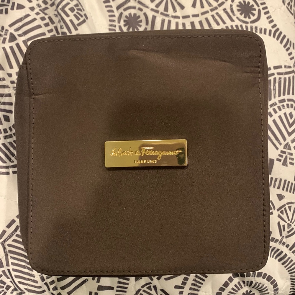 Salvatore Ferragamo basic body care box